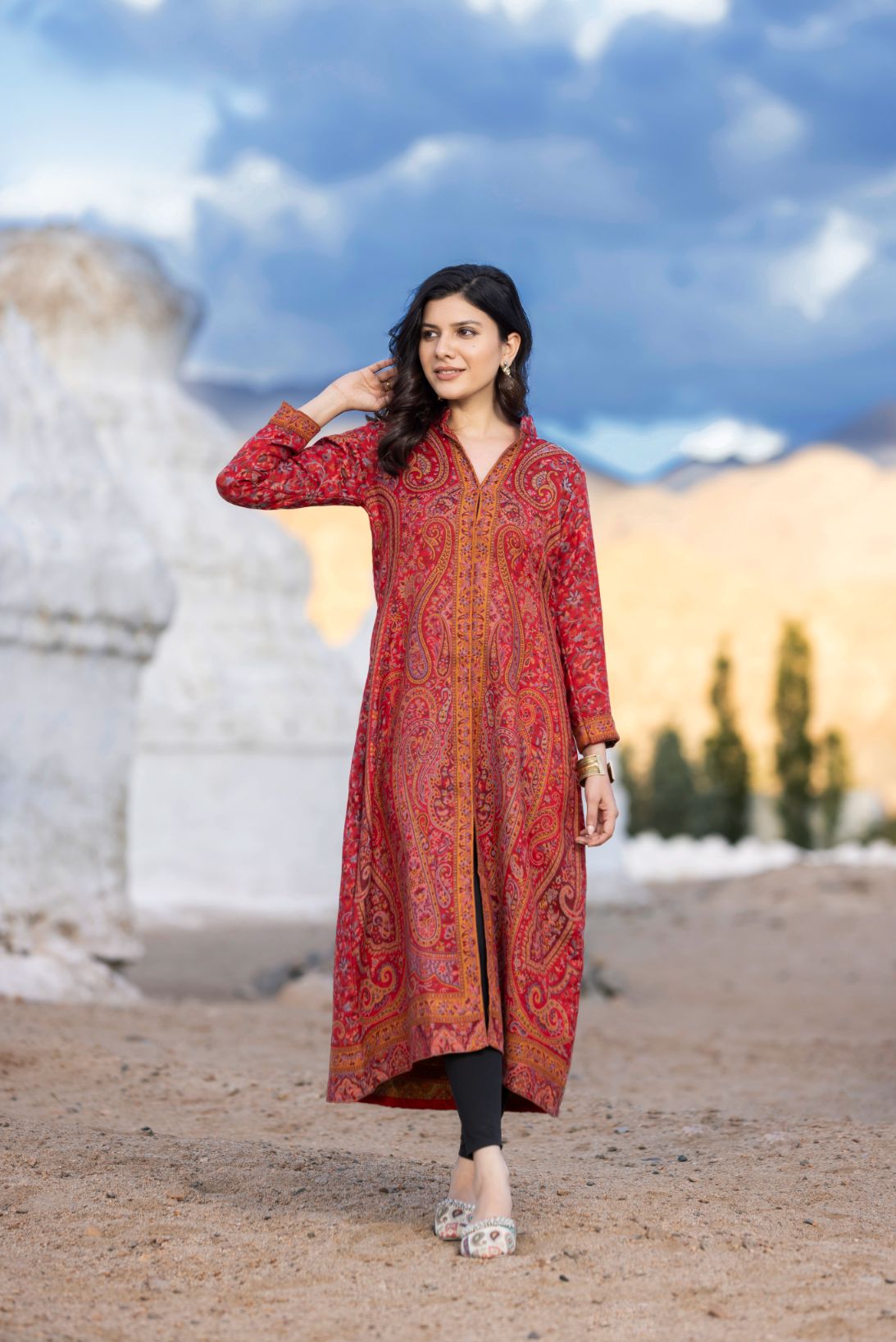 Unstiched Vintage Jamawar Jacket for Women - Rustic Red