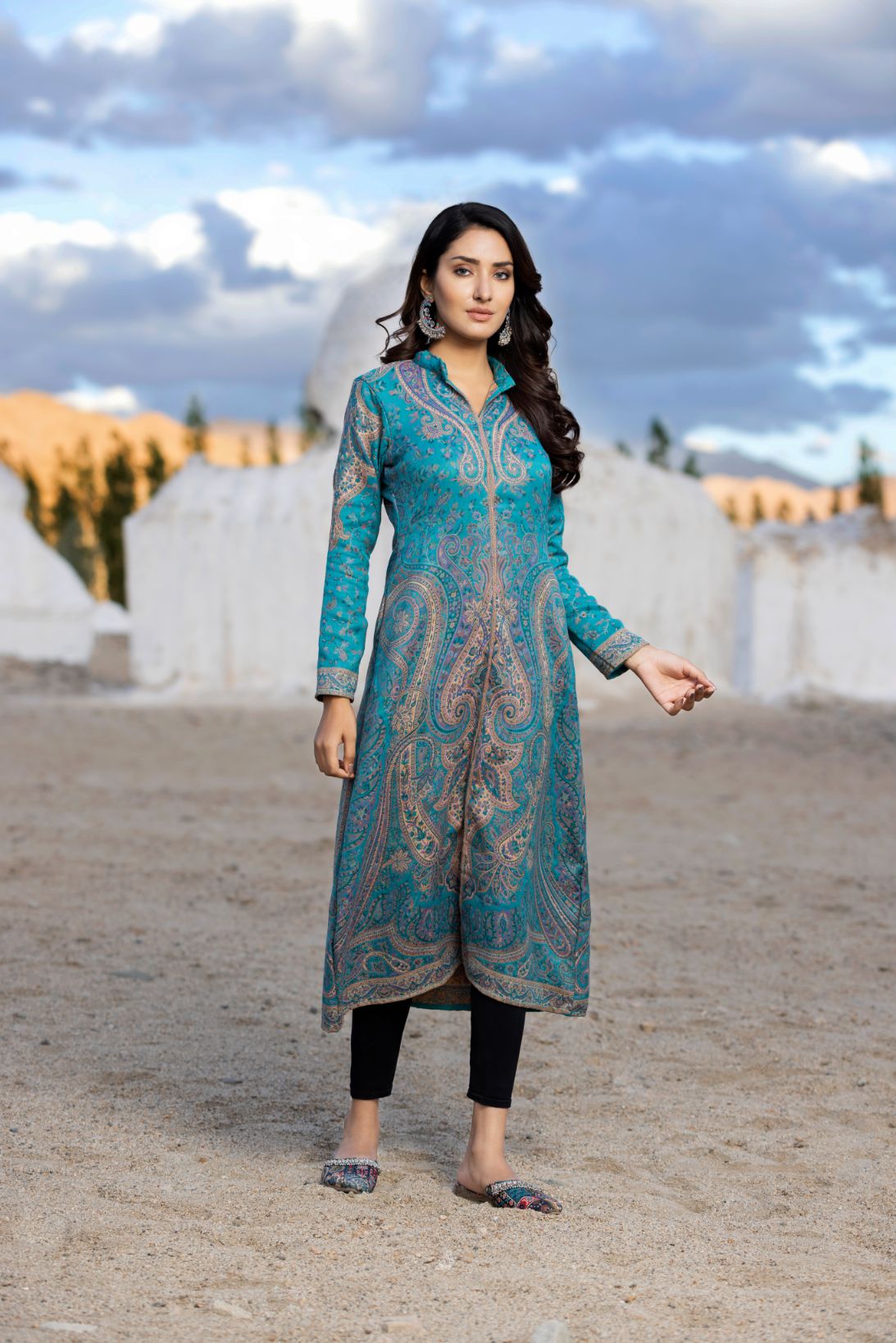Unstiched Vintage Jamawar Jacket for Women - Ink Blue