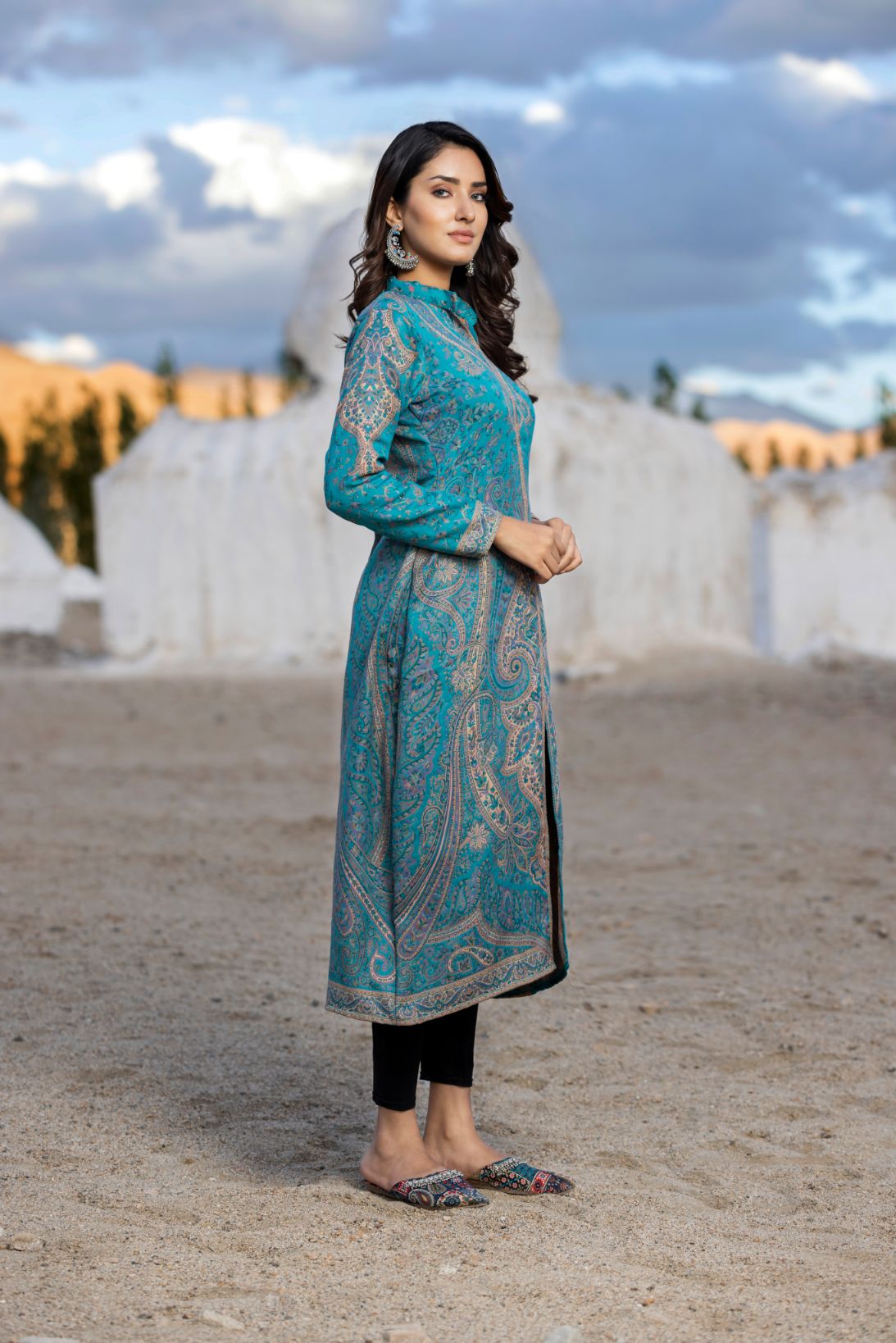 Unstiched Vintage Jamawar Jacket for Women - Ink Blue