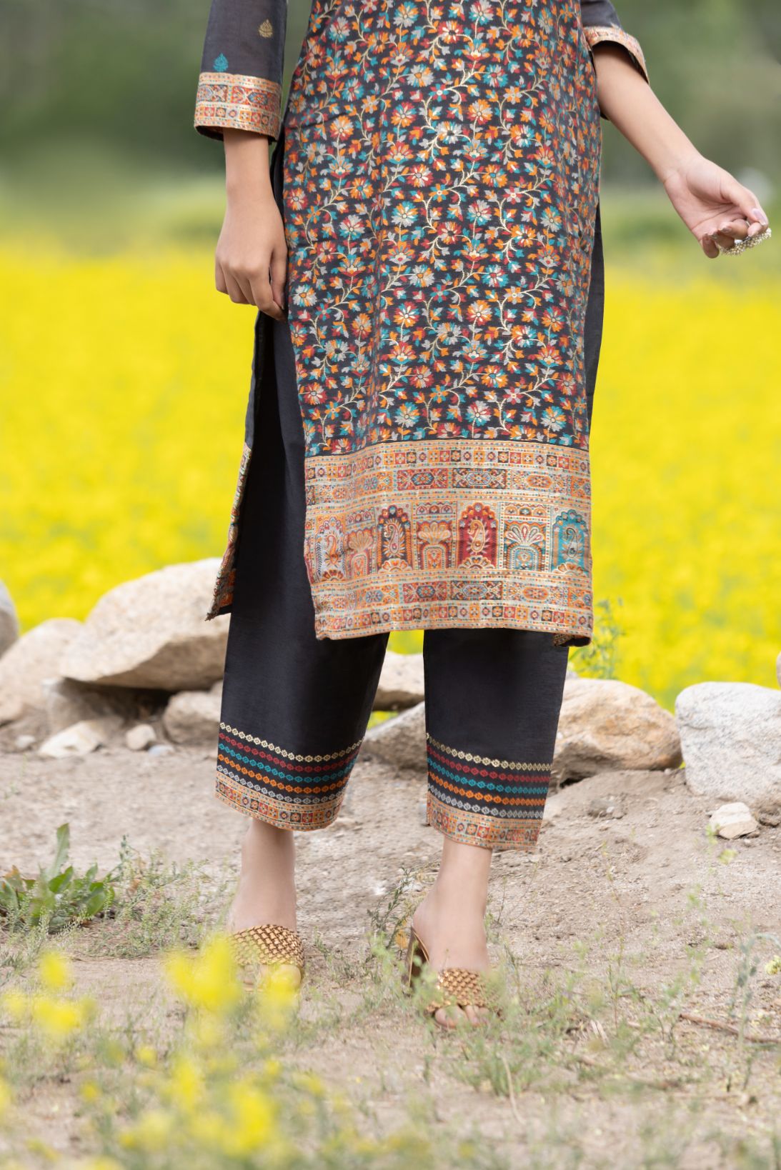 Traditional Kani Zari Suit For Women (Unstitched) - Dramatic Black