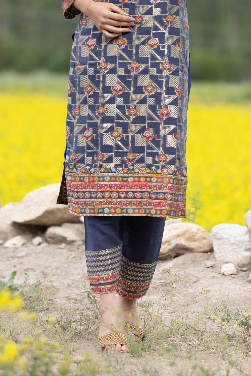 Traditional Kani Zari Suit For Women (Unstitched) - Royal Blue