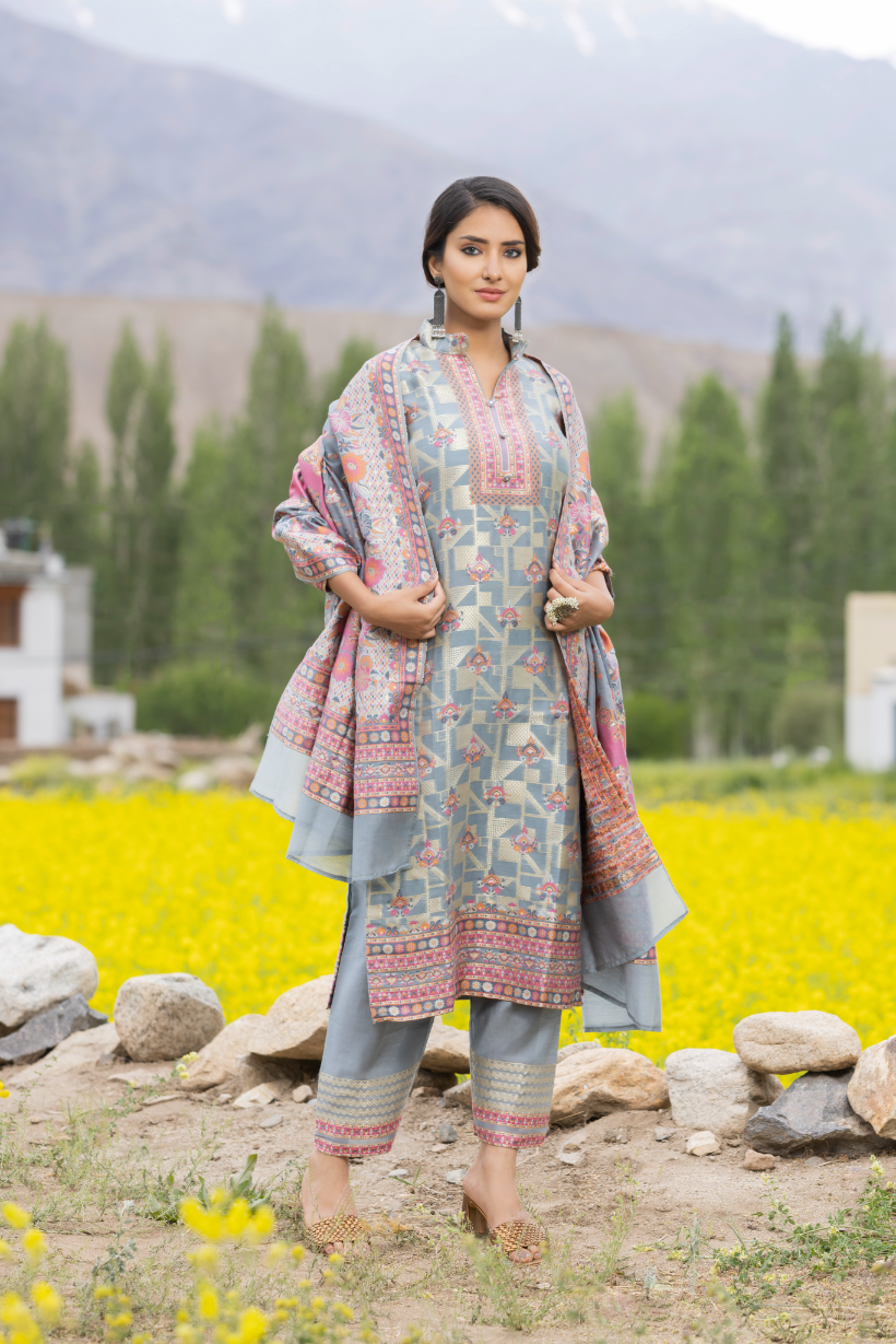 Traditional Kani Zari Suit For Women (Unstitched) - Pastel Blue