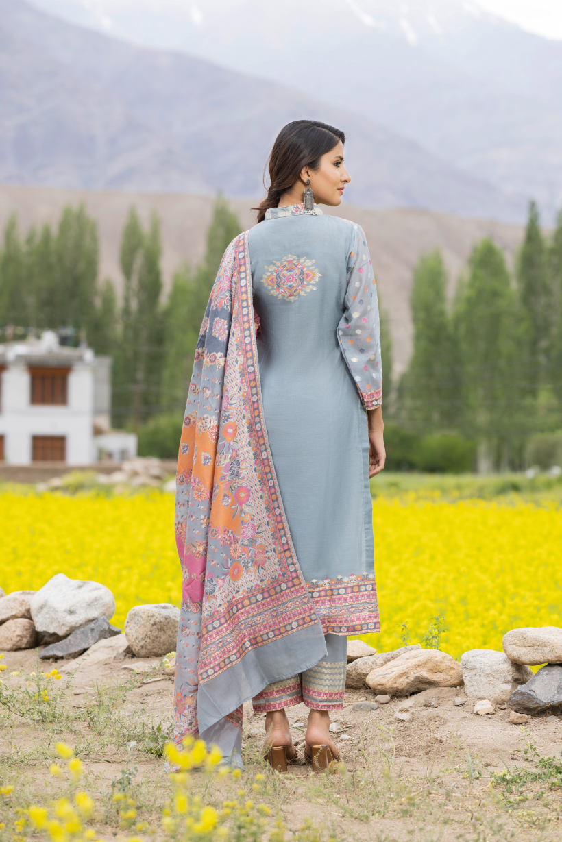 Traditional Kani Zari Suit For Women (Unstitched) - Pastel Blue