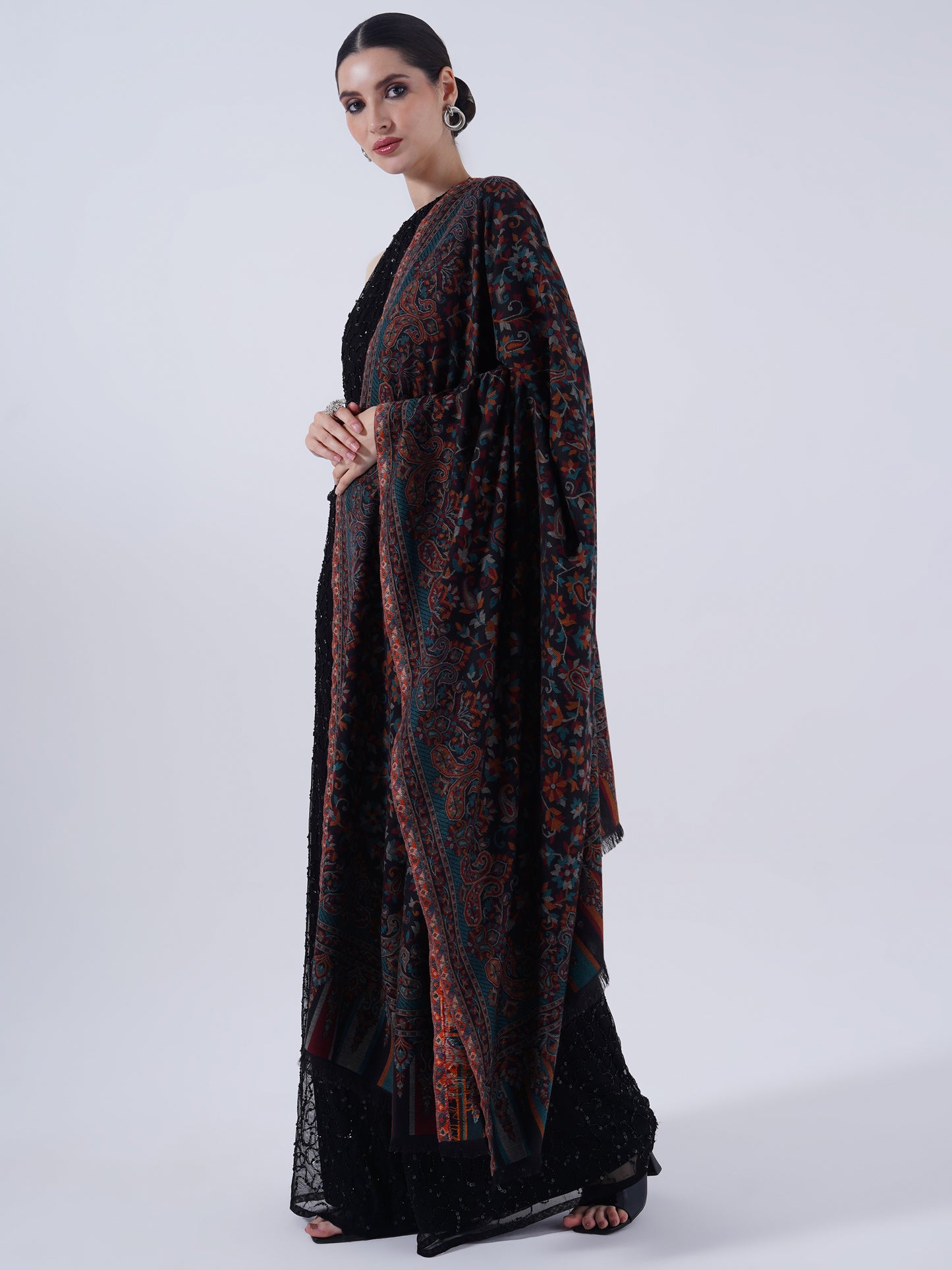 WOMEN'S TRADITIONAL POLY FINE SHAWLS