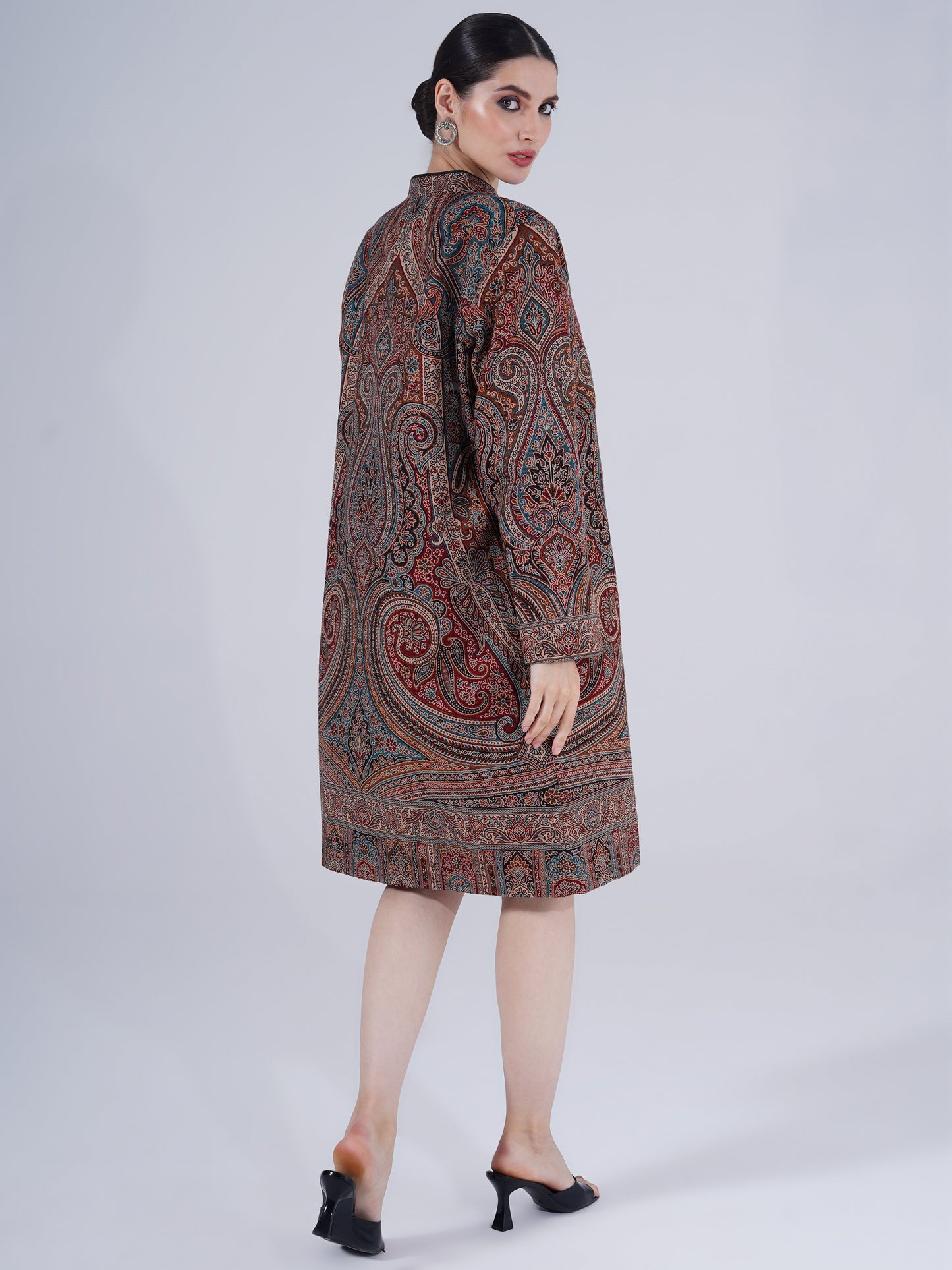 UNSTITCHED VINTAGE JAMAWAR JACKET FOR WOMEN'S