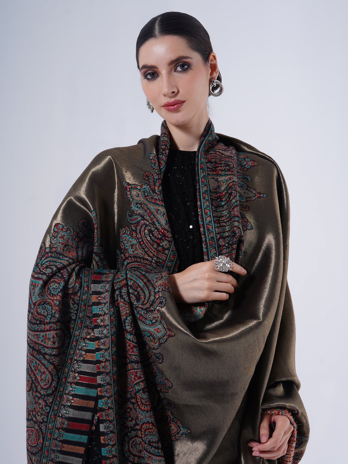 WOMEN'S COTTON BLEND SOFT SHAWL WITH ZARI AND FULL SIZE EXTRA LENTH