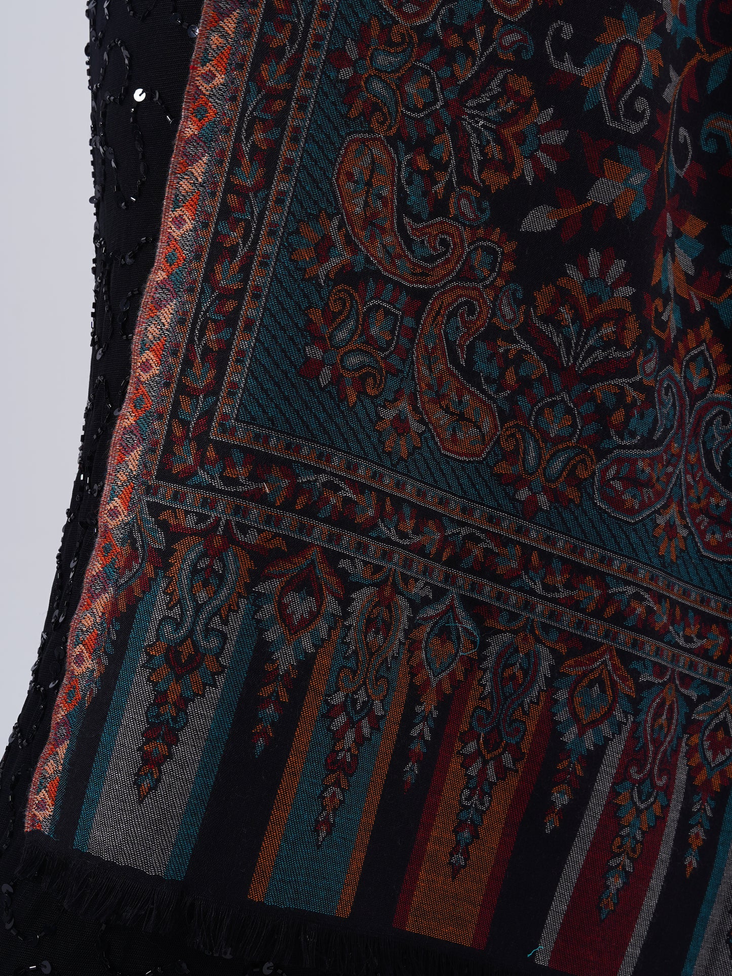 WOMEN'S TRADITIONAL POLY FINE WOOLEN SHAWL