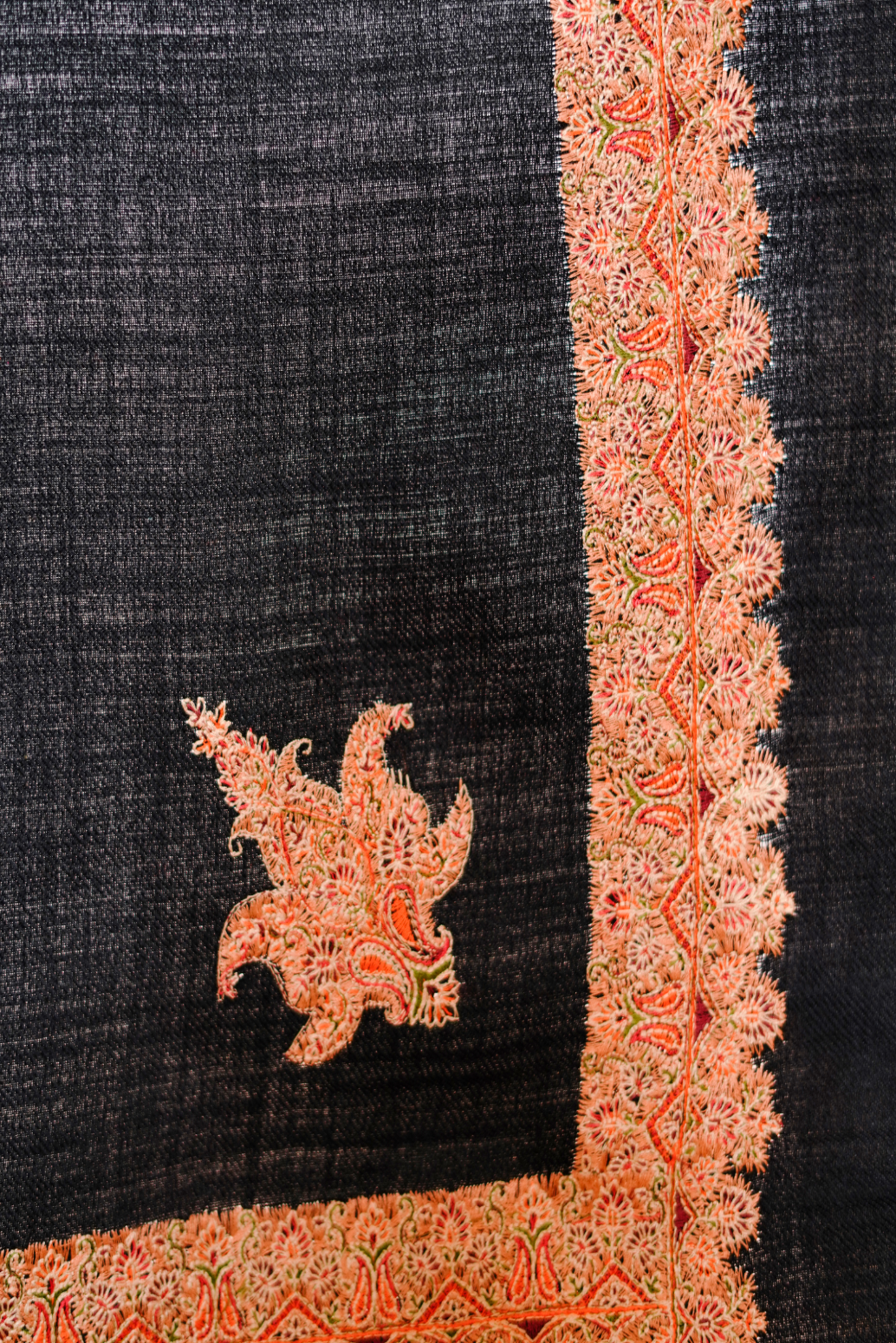 Hand-Embroidered Wool Blend Shawl for Men – Chick Charcoal/Classic Black