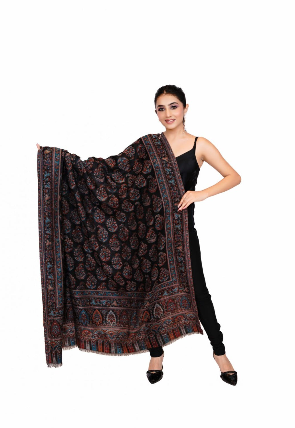 Women's Wool Blend Antique Shawl with Booti Design - Black Beauty