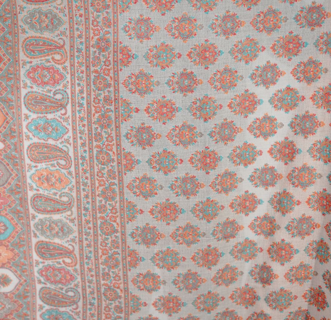 Women's Wool Blend Antique Shawl with Booti Design - Pastel Palette