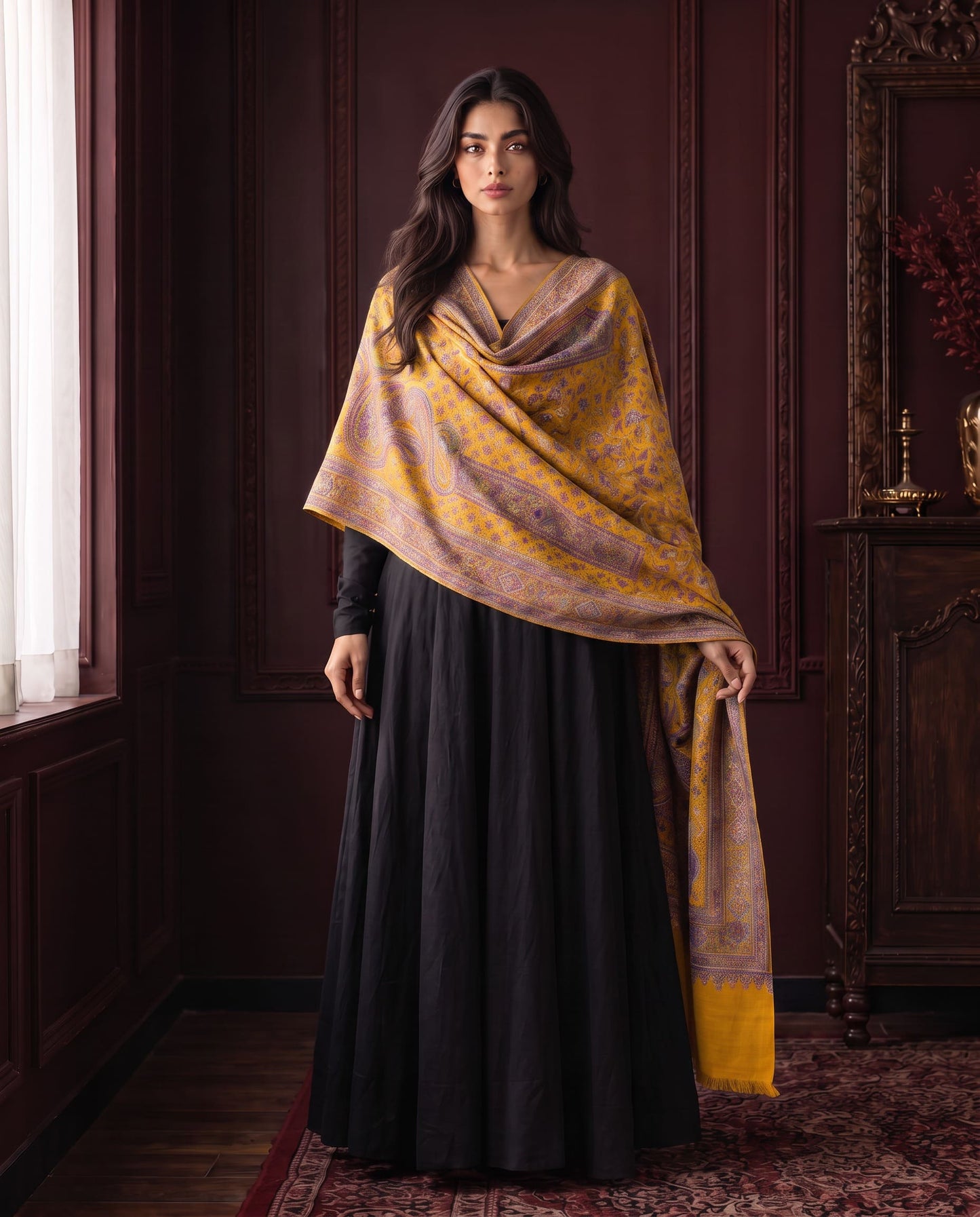 Ivory Heritage Paisley Moonlight Shawl