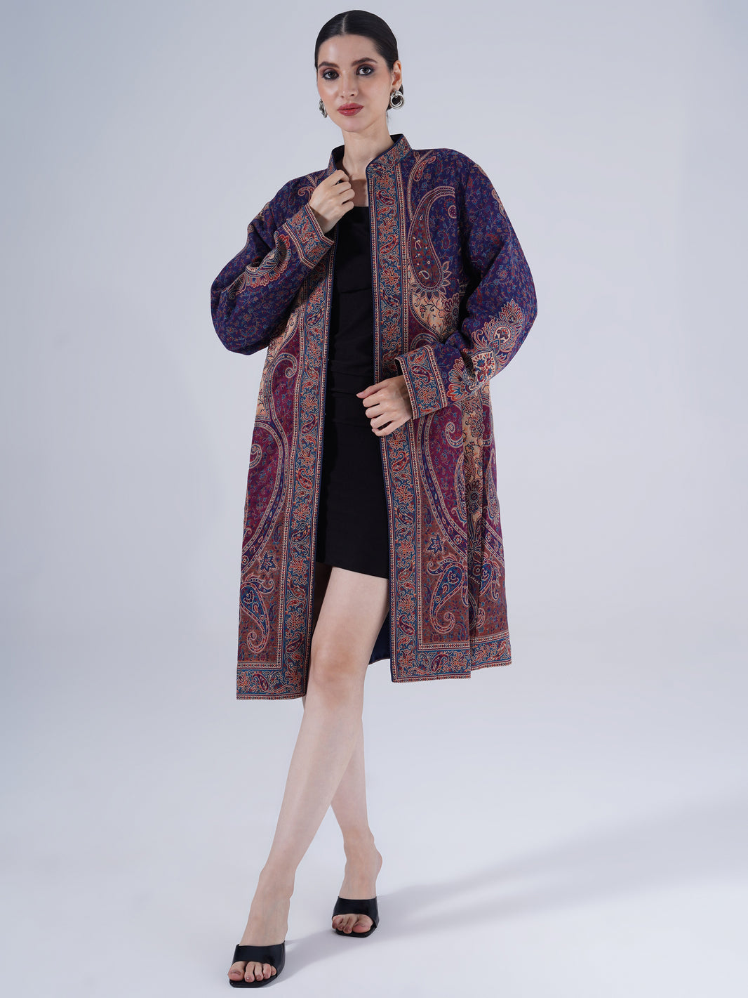 UNSTITCHED VINTAGE JAMAWAR JACKET-CRIMSON TAPESTRY