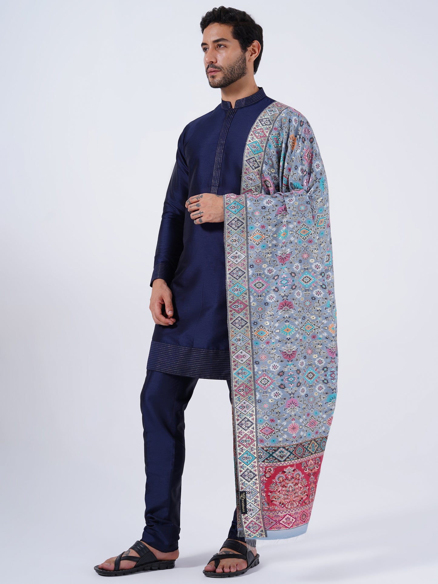 INDIAN MANMADE SILK FEEL SHAWLS FOR MEN'S