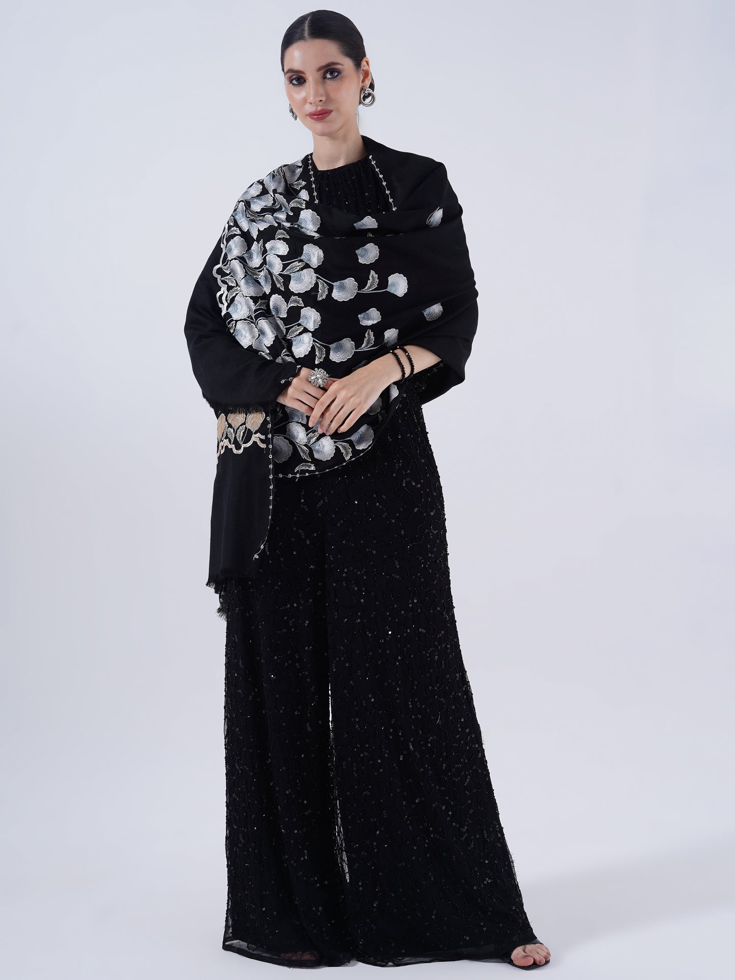 WOMEN EMBORIDERY WOOL STOLE HAND EMBORIDERY