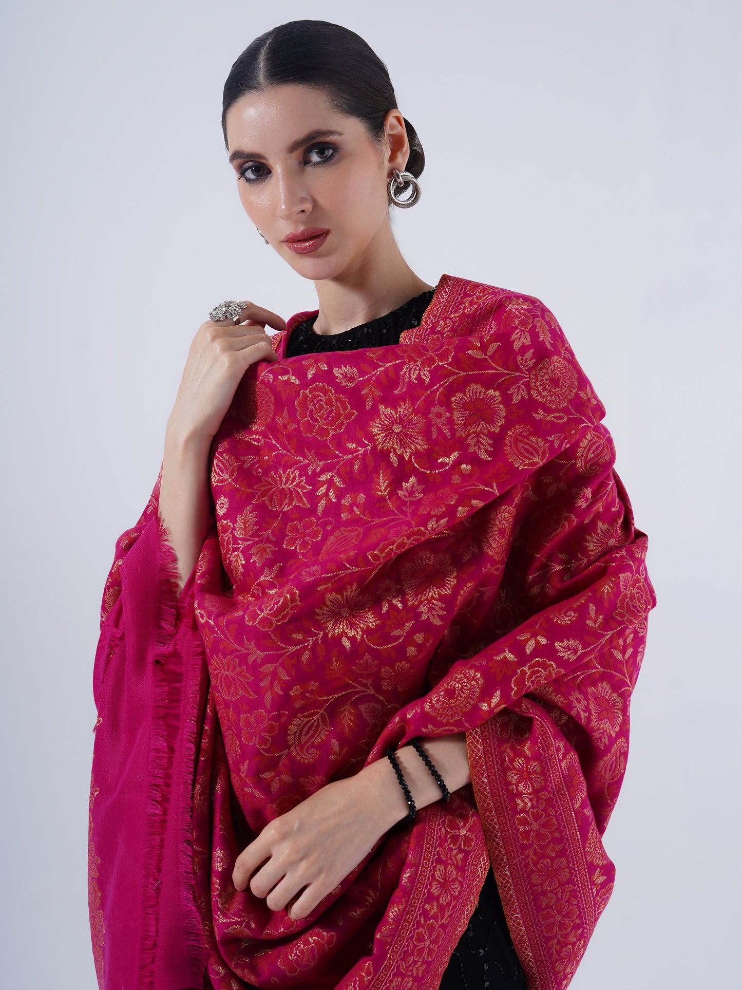 SOFT WOOL BLENDED SHAWL WITH ZARI FOR WOMEN'S