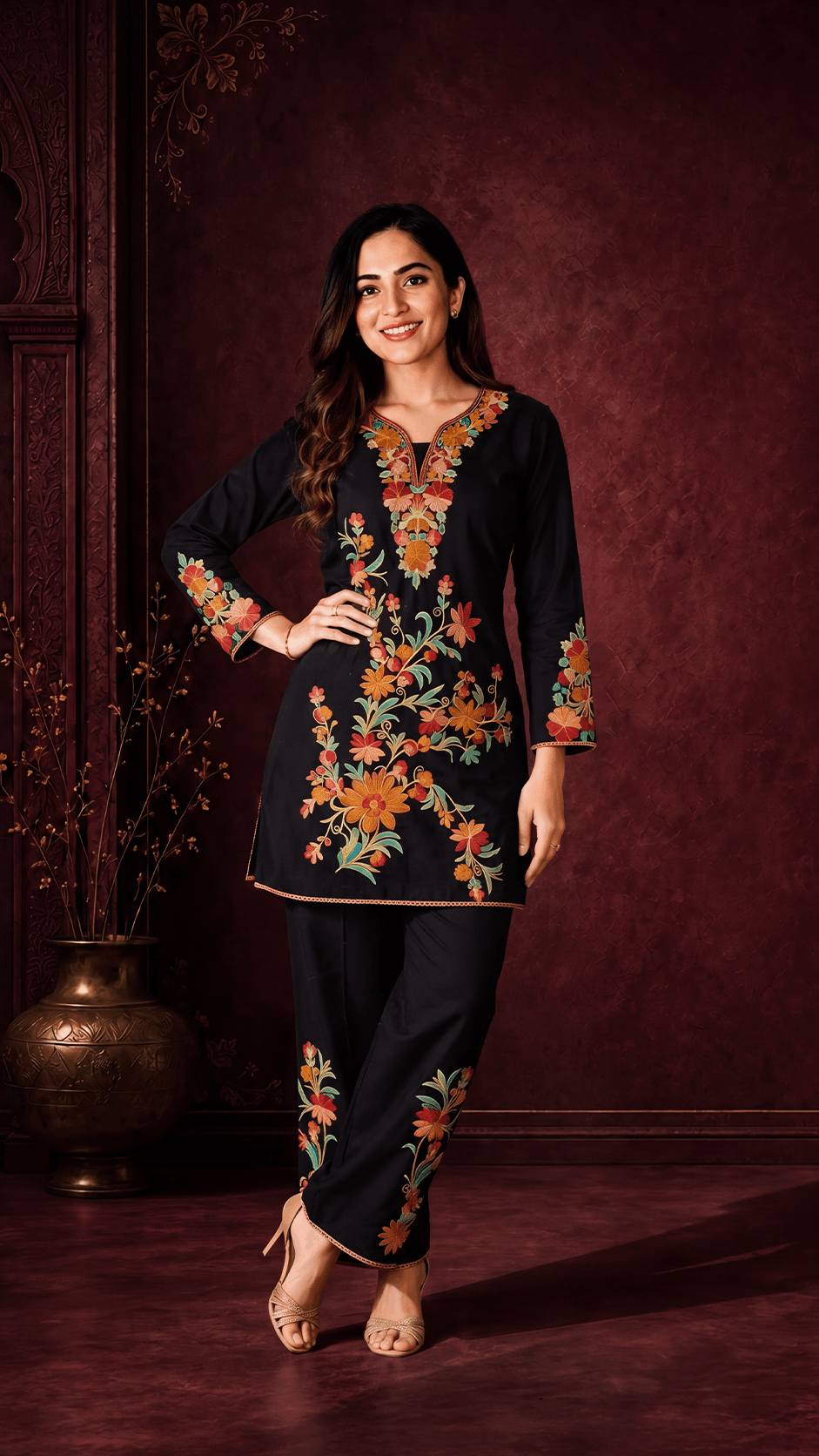 ILSA BLACK KASHMIRI FLORAL CO-ORD SET