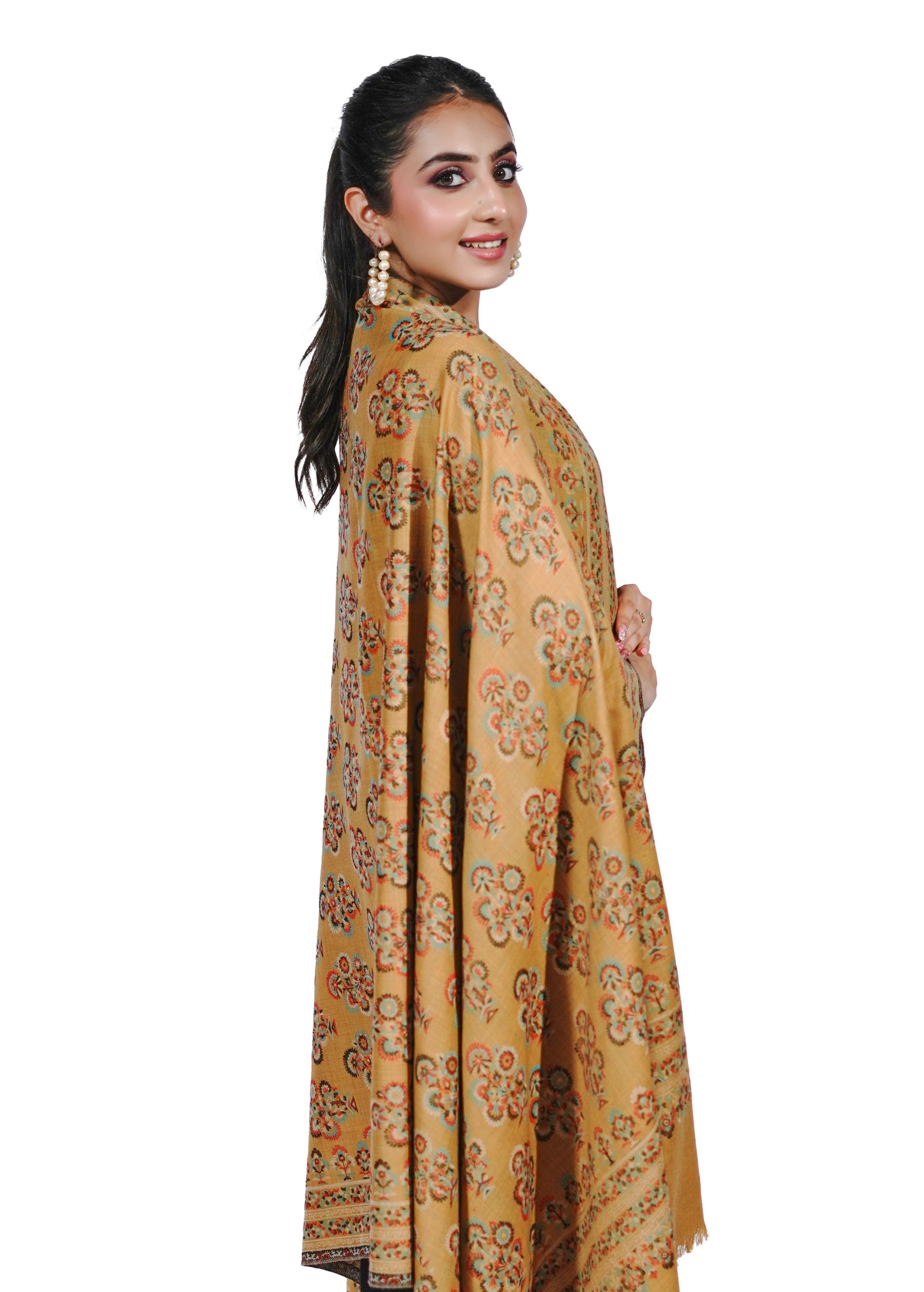 Women's Fine Wool Traditional Jamawar Kani Shawl - Yellow Hue