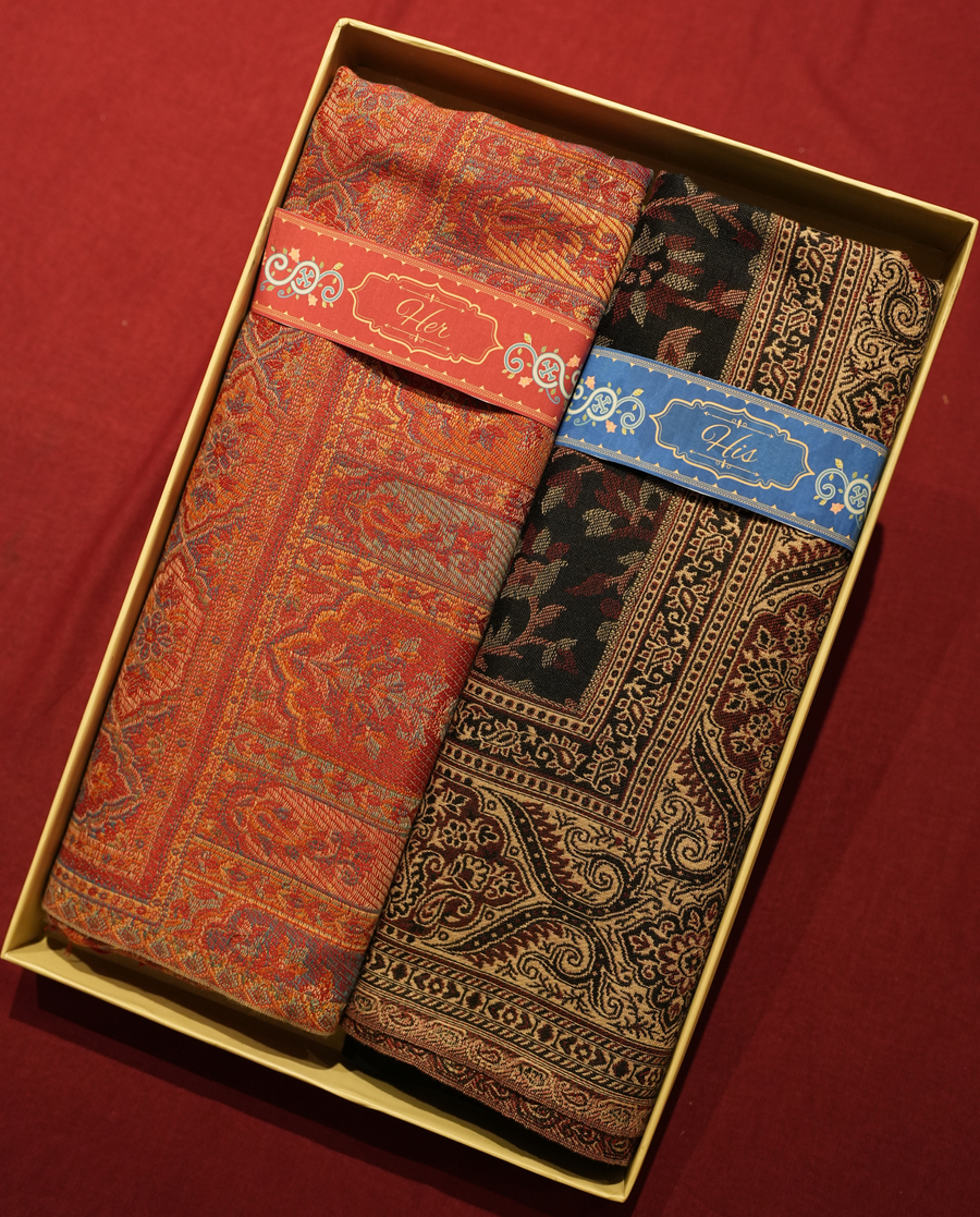 Pashmal His & Her Jamawar Shawl Set, Premium Gift Box, Rust & Black